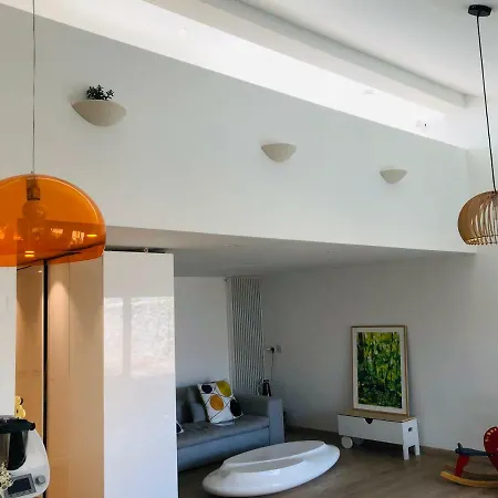 Apartment Mews Next To Clontarf Castle Dublin